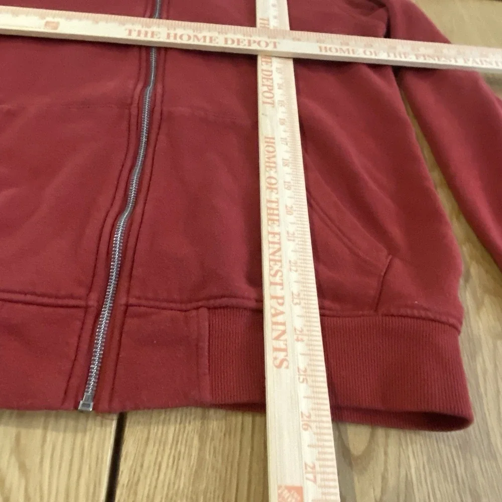 True Religion Men's Logo Zip up Hoodie, Graphic Print Size M, Color Red Dahlia *